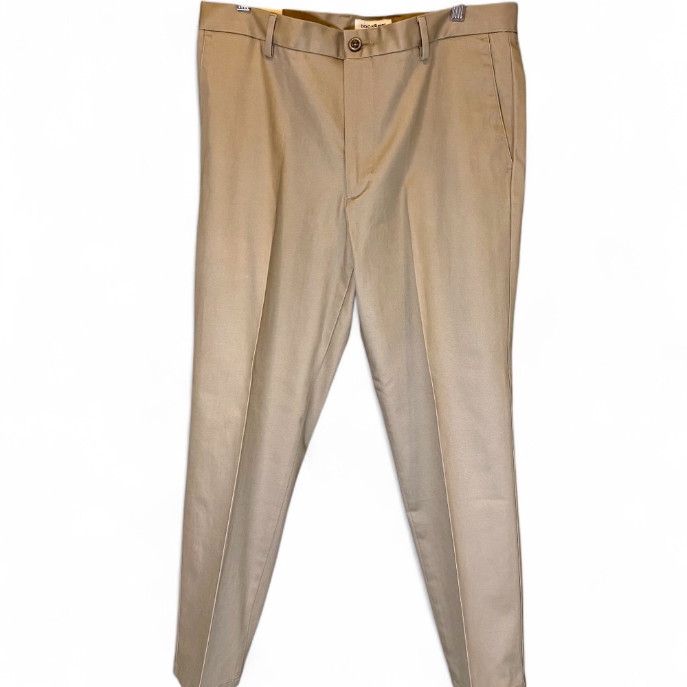 NWT Dockers Pants Mens 34x29 Best Pressed Classic‎ Signature Pleated Khakis